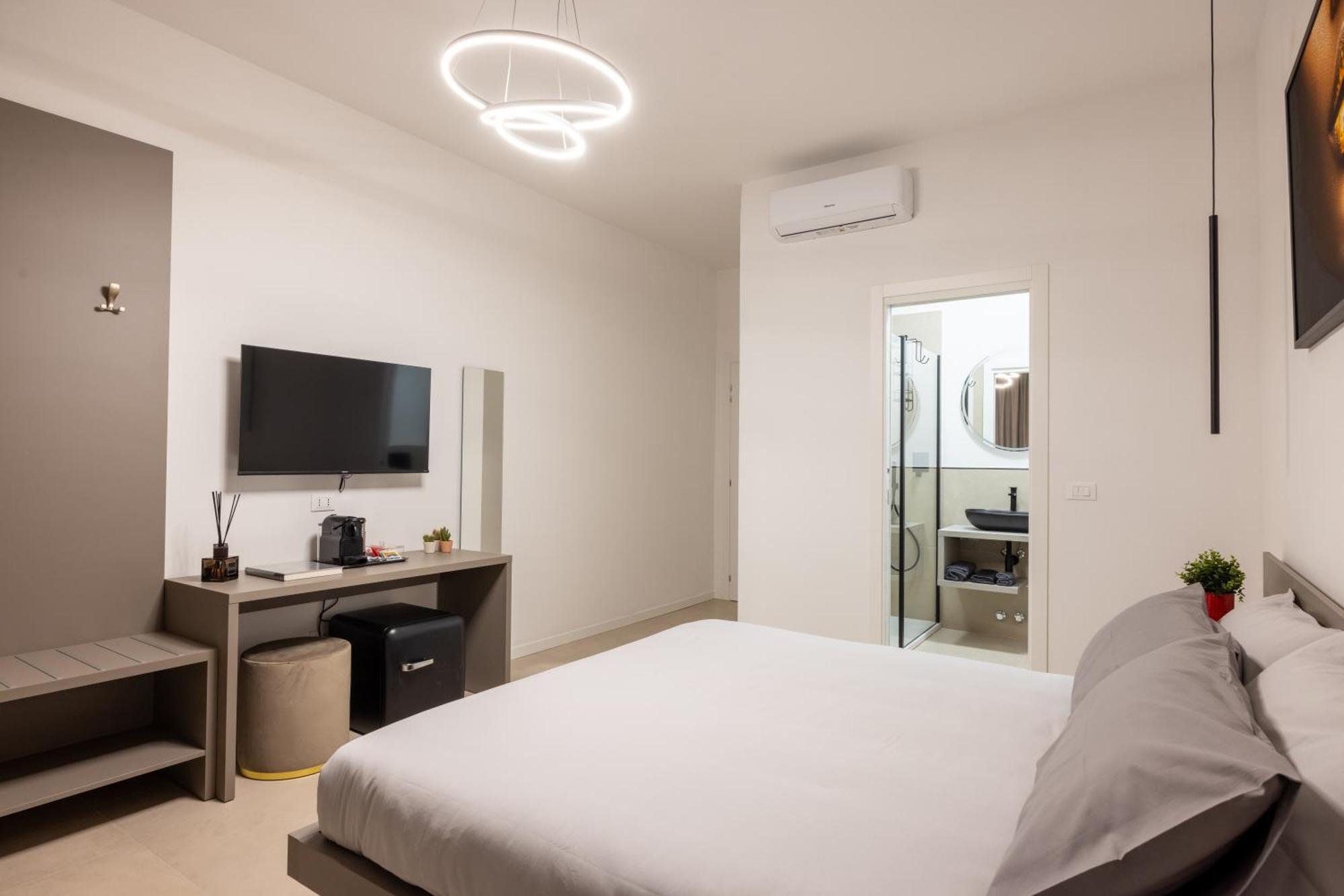 Luxury Station Suite Bologne Extérieur photo