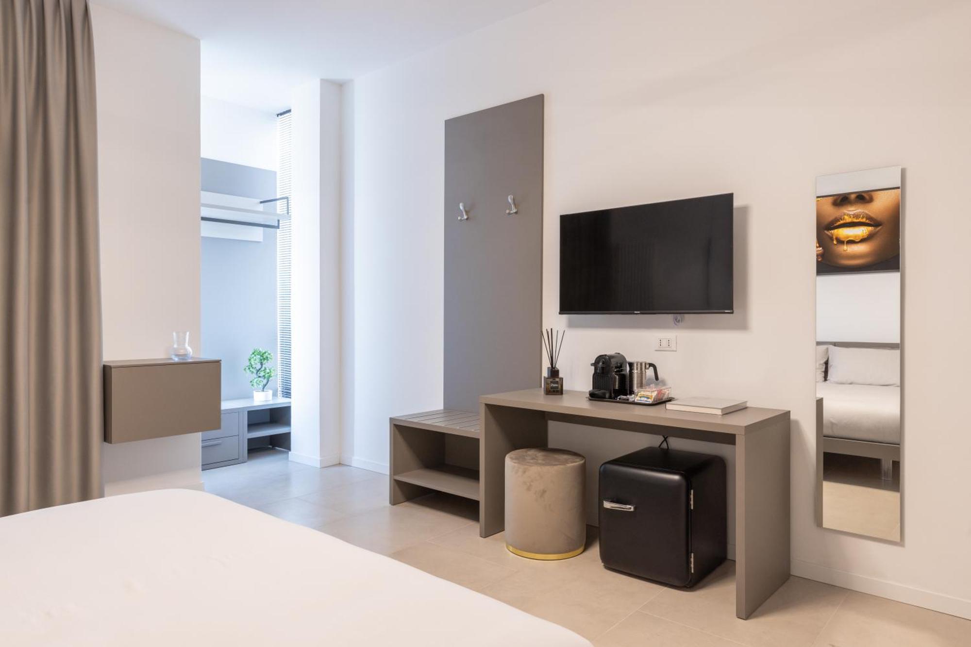 Luxury Station Suite Bologne Extérieur photo